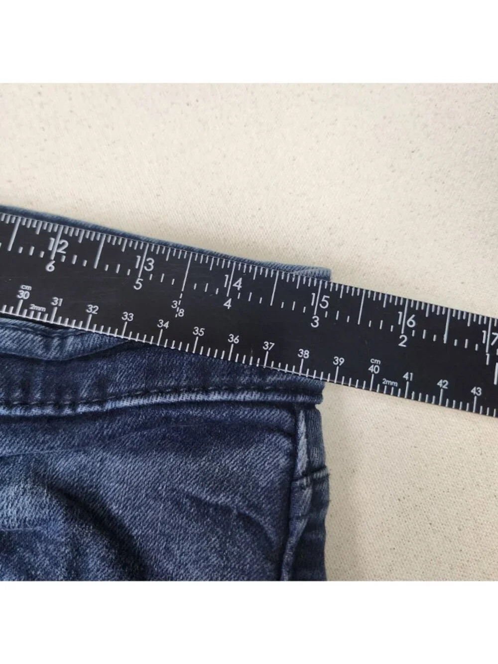 Levi's 514 Men's Mid Rise Straight Leg Dark Wash Blue Jeans Sz M 32/32